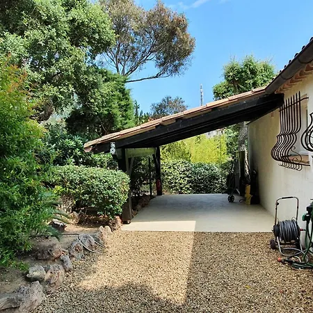5* Avec Piscine Et Vue Aux Issambres - Fr-1-768-30 *