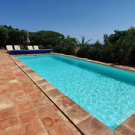 5* Avec Piscine Et Vue Aux Issambres - Fr-1-768-30 Villa *